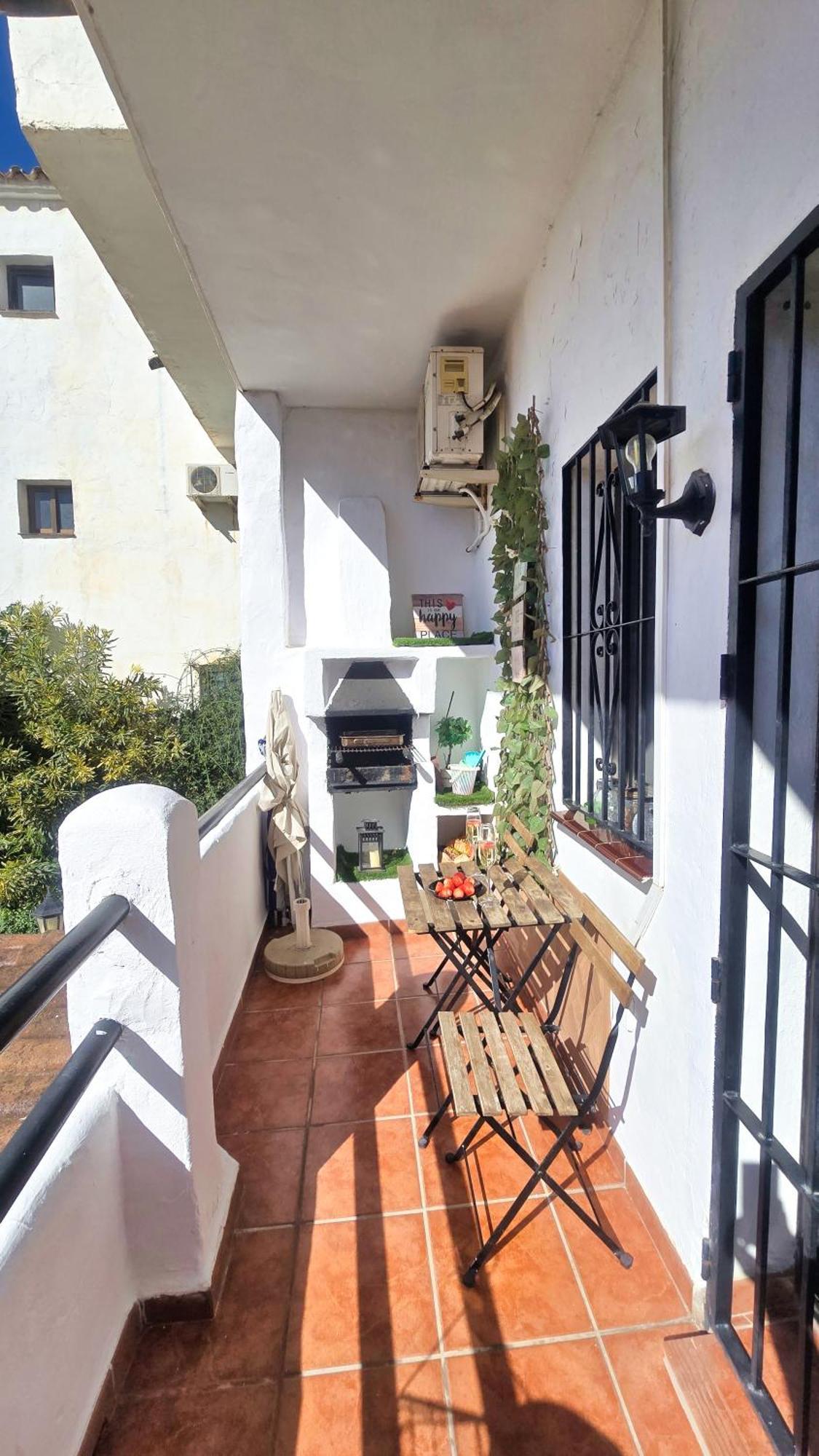 La Biznaga , Pueblo Evita - Relax, Explore, Enjoy Benalmadena
